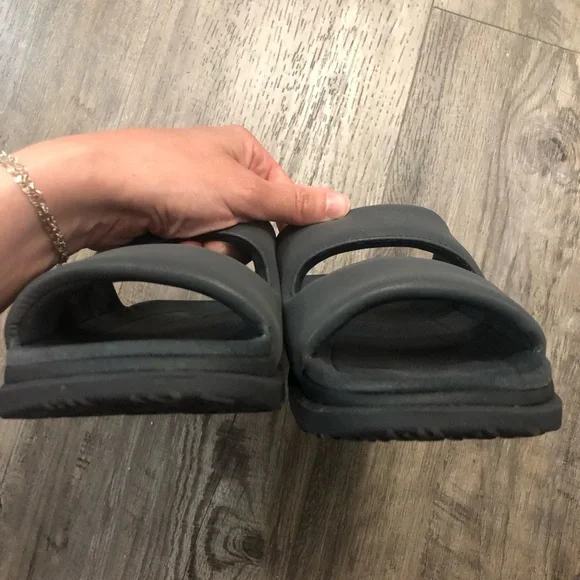 lululemon athletica Black restfeel Sandals - Picture 7 of 8